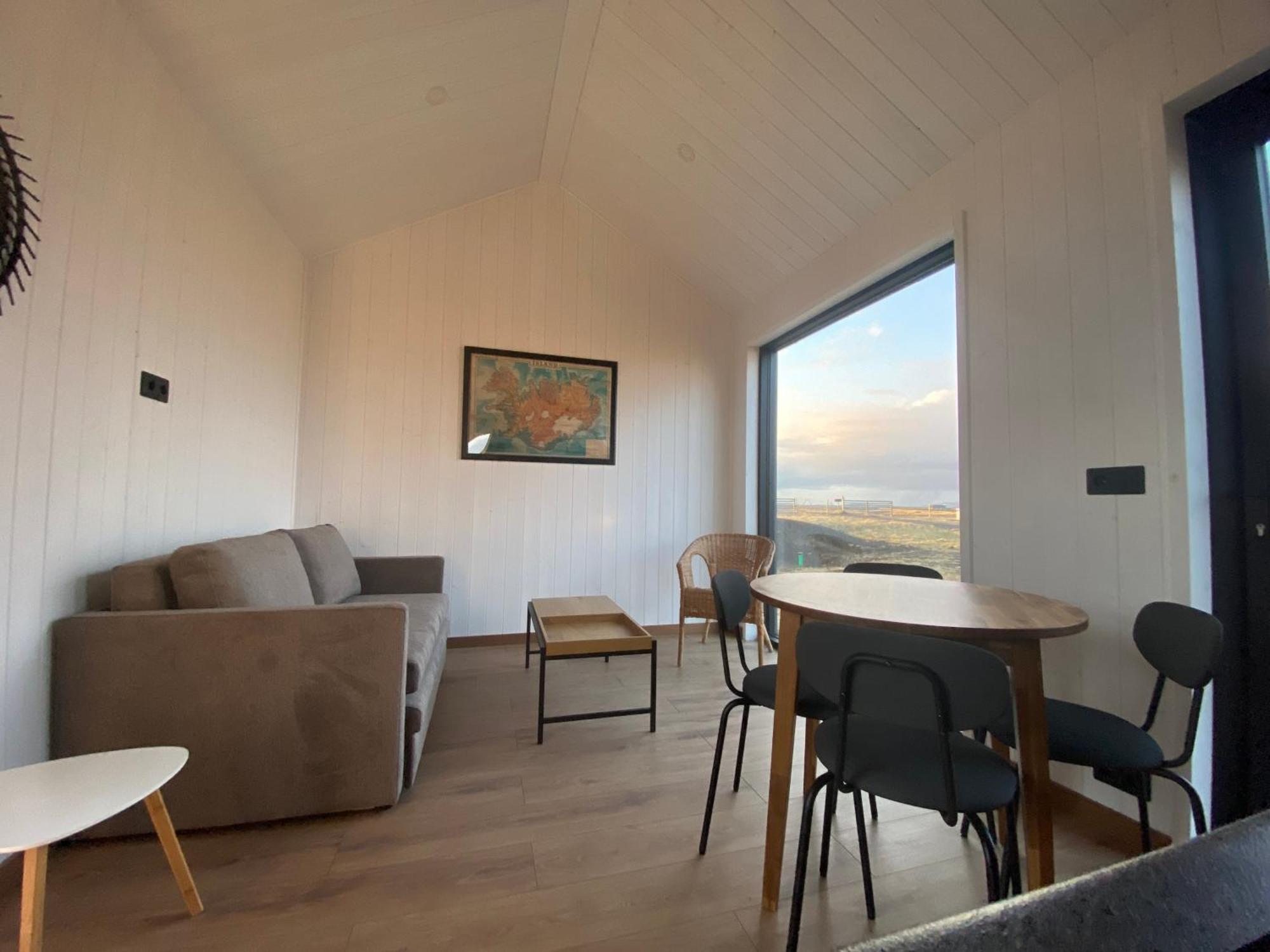 Hamar - Puffin Cottages & Rooms Хвольсведлюр Екстер'єр фото