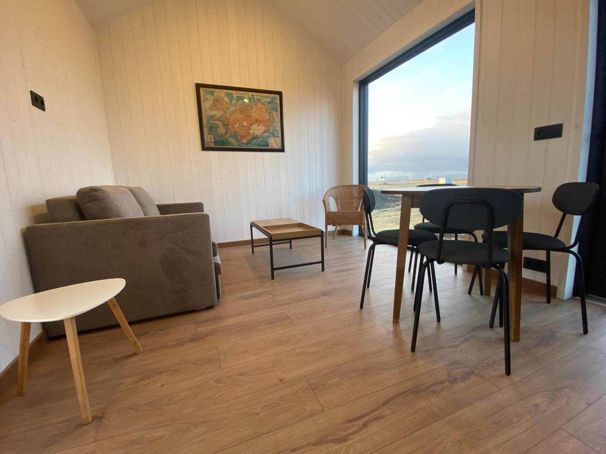 Hamar - Puffin Cottages & Rooms Хвольсведлюр Екстер'єр фото